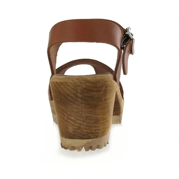 MIA Tan Leather Mules with Wooden Heel - Picture 2 of 3